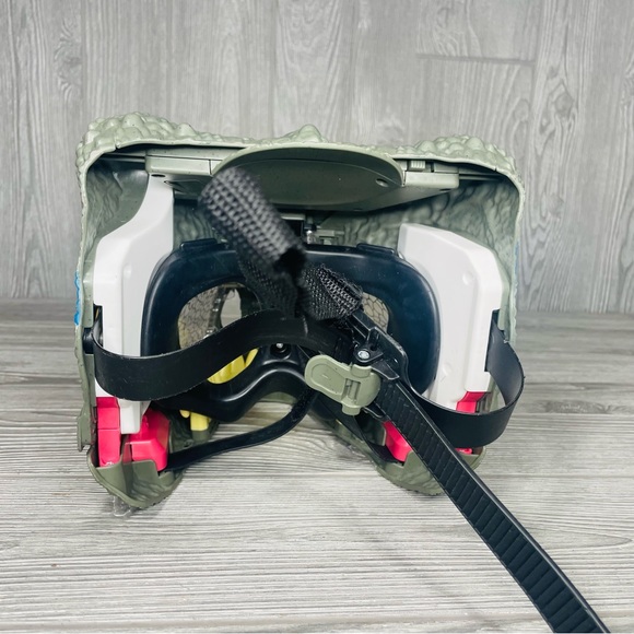 Mattel Jurassic World Dinosaur Mask BLUE Velociraptor Electronic Sound Works - Picture 4 of 5